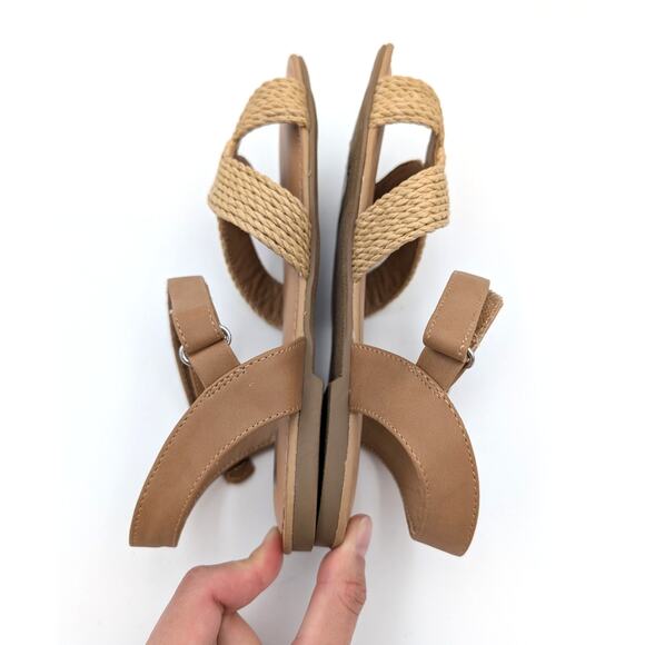 DV Dolce Vita Kids' Chelly Raffia Sandal Faux Leather Tan Size US4 EU36 - Picture 7 of 10